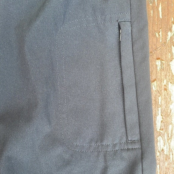 Peck & Peck Lightweight Hiking Activewear Capris - Picture 5 of 8